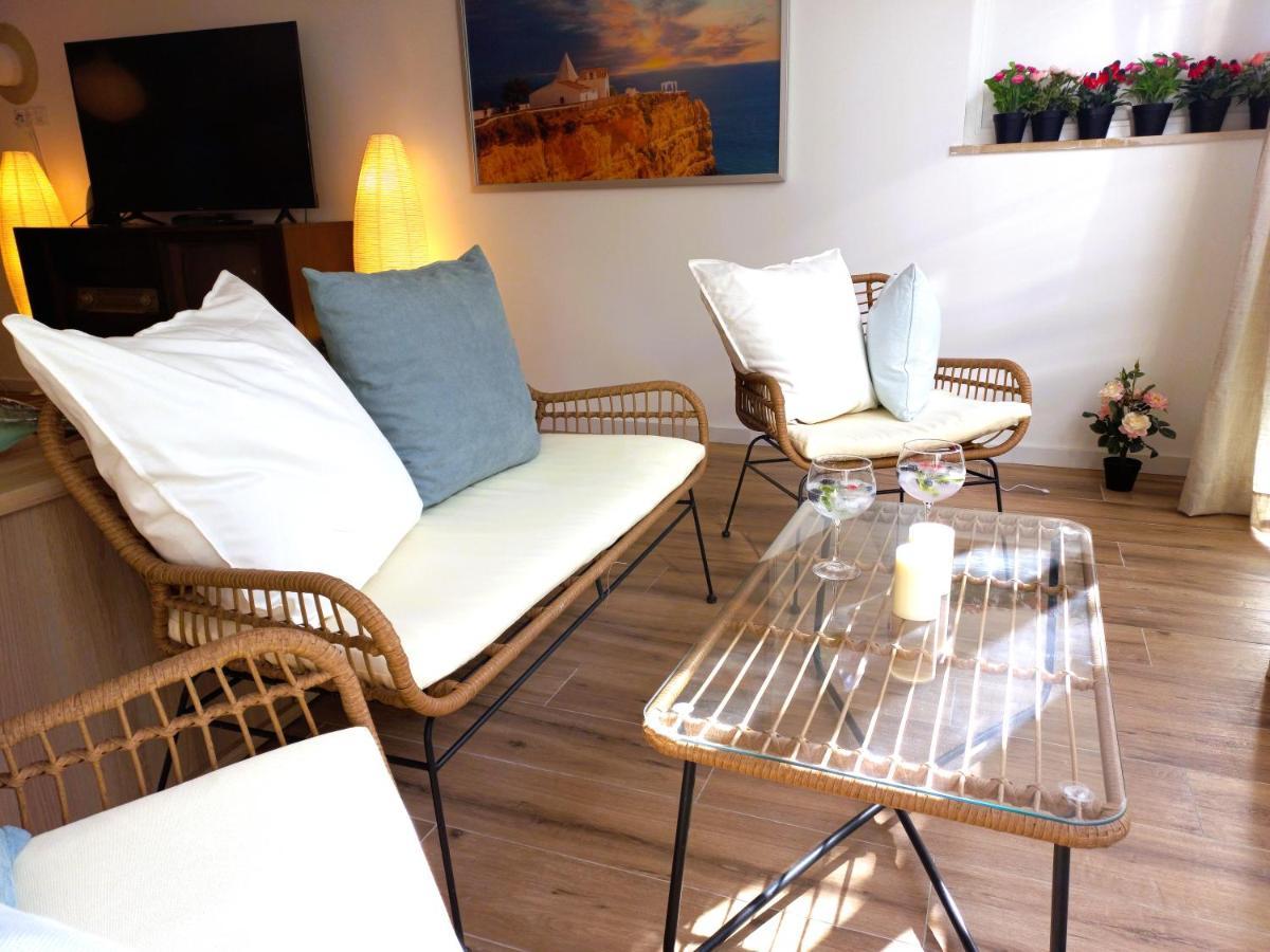 White Pearl Apartment Central Confy Spacious Lagos Extérieur photo